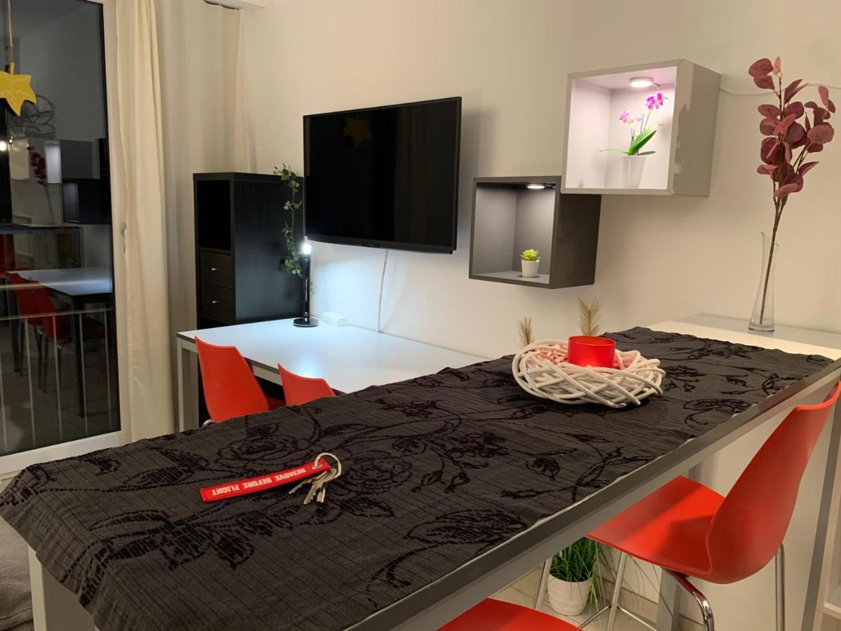 Exklusive WohlfüHloase By Rabe - Parkplatz & Free Netflix & Coffee-Bar Lejlighed Karlsruhe Eksteriør billede